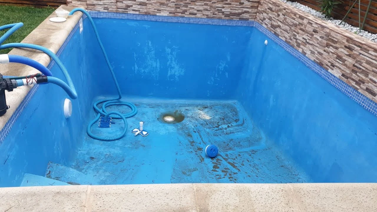 Los 3 Errores Más Comunes que Deterioran tu Piscina de Hormigón