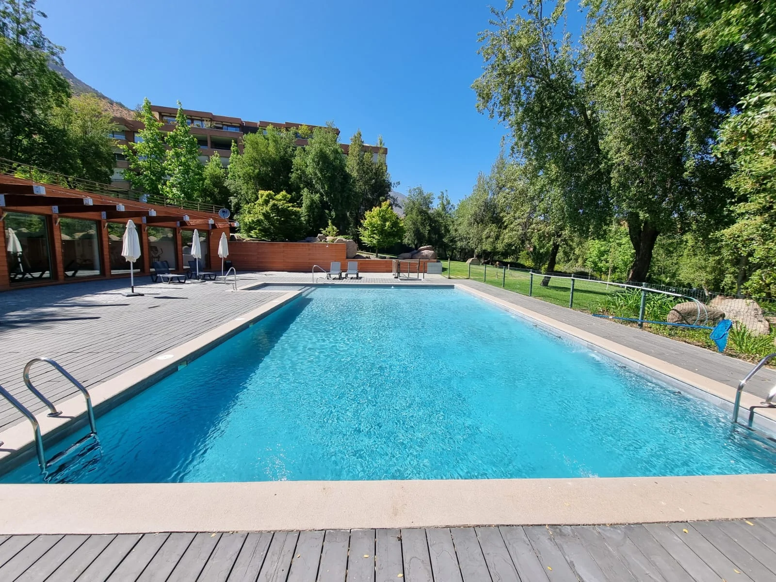 Proyecto de piscina 4 (img_b369c10178) — Piscinas Vertientes